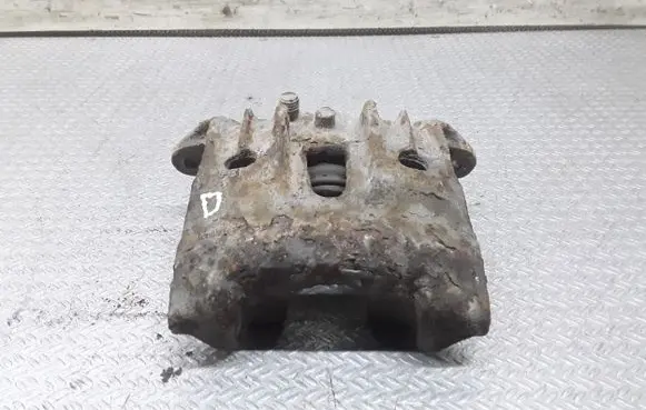 Volkswagen Transporter - Caravelle T4 Front brake caliper