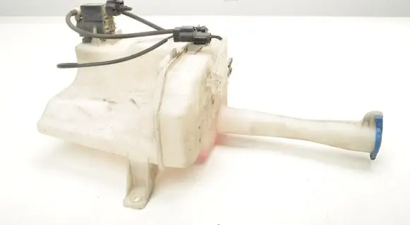 KIA Ceed Windshield washer fluid reservoir/tank 986101H000