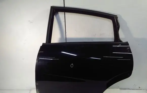Seat Leon (1P) Rear door