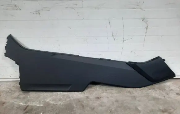 Audi Q8 Centre console side trim front 4M8863306