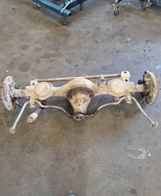 Mitsubishi Pajero Rear axle beam 