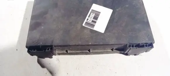Opel Zafira B Fuse box cover 13125865