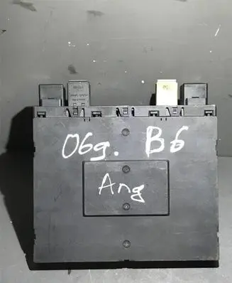 Volkswagen PASSAT B6 Comfort/convenience module 3C0937049AE H52S2002 F005V00631