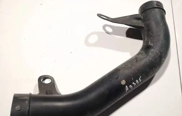 Ford Mondeo Mk III Intercooler hose/pipe 2s719a675