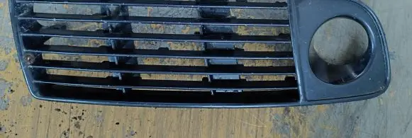 Audi A6 S6 C5 4B Front bumper lower grill 4B807682