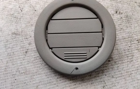 Ford Transit Air vent grill in roof YC3H19893AAW