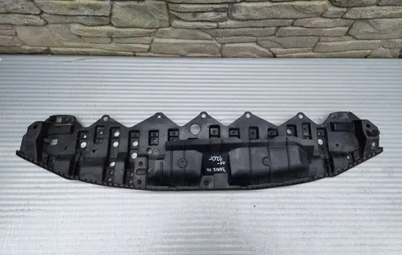 Toyota Yaris Front bumper foam support bar 8200081939
