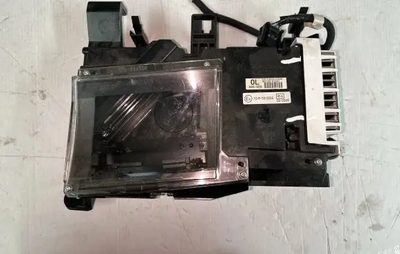 Toyota Prius+ (ZVW40) Head up display screen 83108-47041