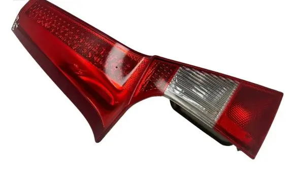 Tailgate rear/tail lights