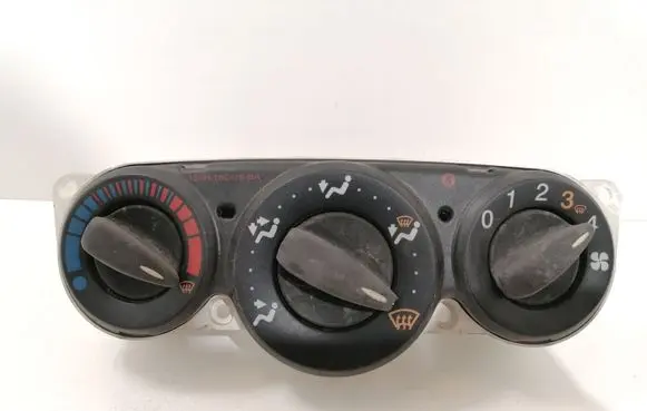 Ford Focus Climate control unit 98AB18C419