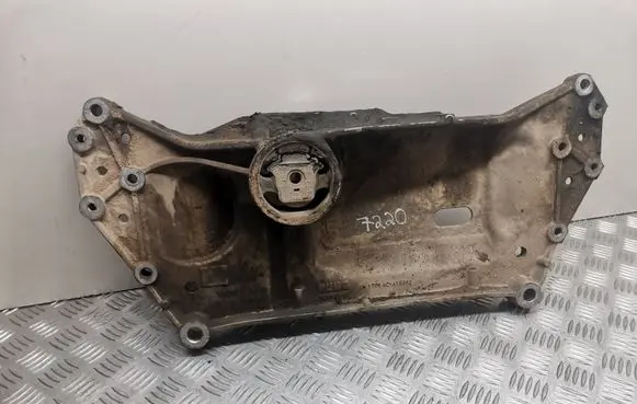 Volkswagen Caddy Front subframe 1K0199369G