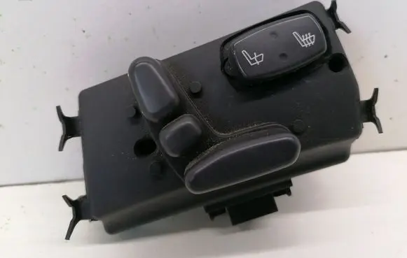 Chrysler Pacifica Seat control switch 1AK89TRMAB