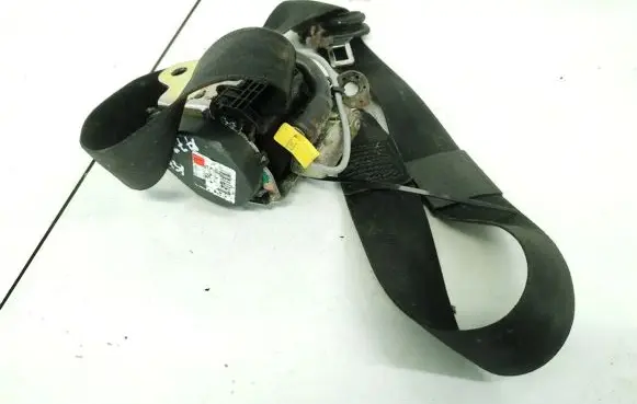Audi A6 S6 C5 4B Front seatbelt 4B0857705A 560575300A