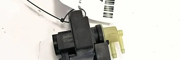 Suzuki Grand Vitara II Turbo solenoid valve 8200486