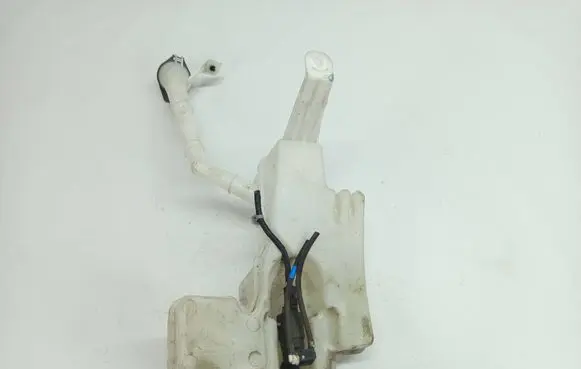 Nissan Juke II F16 Windshield washer fluid reservoir/tank 28910-6PA5A