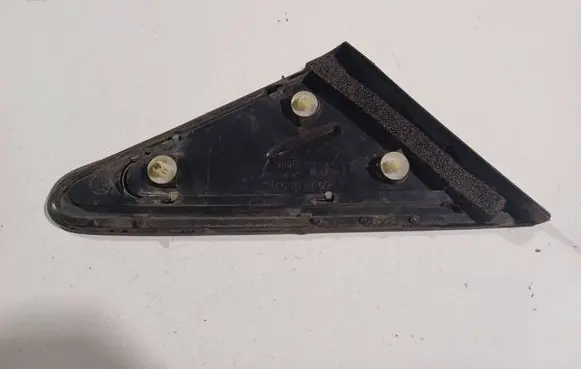 Toyota Avensis T270 Other exterior part 6011805021 60118-05021