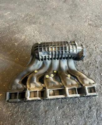 Mercedes-Benz E W210 Intake manifold A61209037