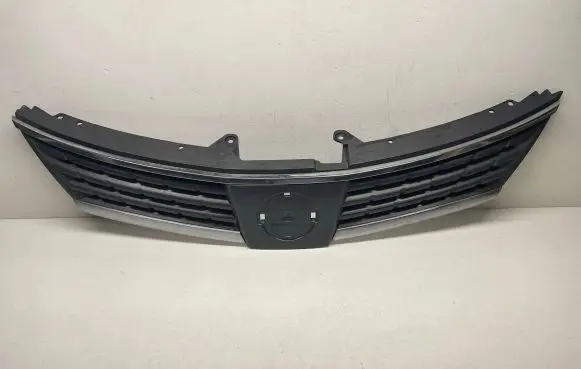 Nissan Tiida C11 Front bumper upper radiator grill 62310EM30A