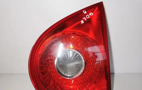 Volkswagen Golf V Tailgate rear/tail lights 1K6945094E