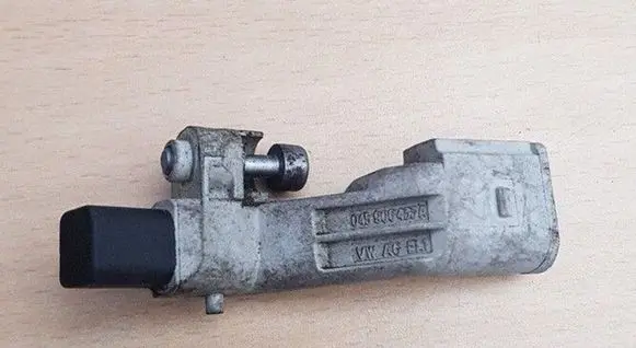 Volkswagen PASSAT B7 Crankshaft position sensor 045906433A