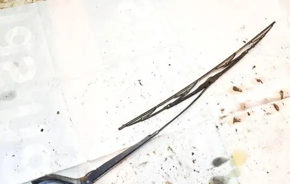 Volkswagen Sharan Front wiper blade arm 7m1955409