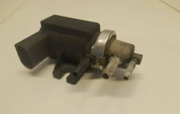 Volkswagen Caddy Turbo solenoid valve 1j0906627b