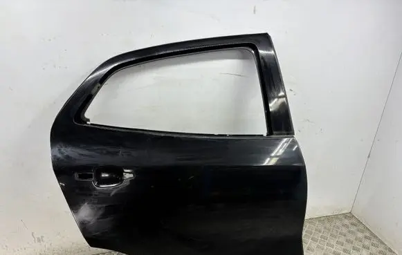 Opel Mokka X Rear door