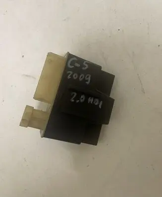Citroen C5 Glow plug pre-heat relay 9685216080