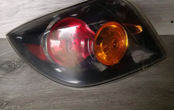 Mazda 3 I Rear/tail lights