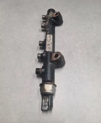 Ford Focus Fuel main line pipe 9664111780 6PH10021 251109403340