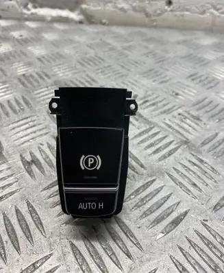 BMW X6 F16 Hand parking brake switch 6822520 3214611204 26180001023