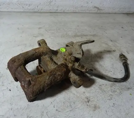 Skoda Yeti (5L) Rear brake caliper