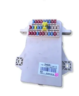Hyundai i30 Fuse module 919502H530 919502H500 10079040093