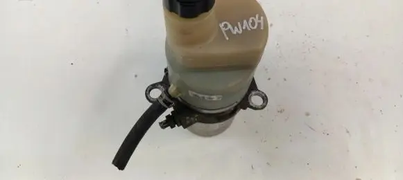 Volvo S40, V40 Power steering pump