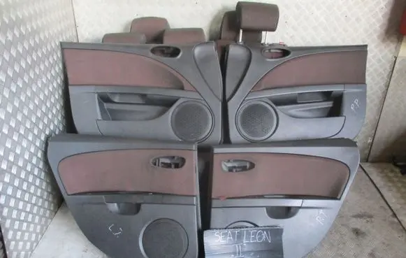 Seat Leon (1P) Door card panel trim set KBI18088