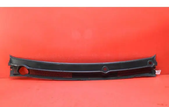 Dacia Sandero Wiper trim 668114109R