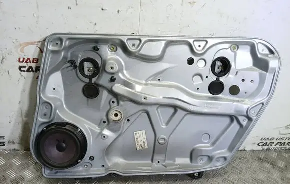 Volkswagen PASSAT B5.5 Front window lifting mechanism without motor