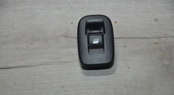 Peugeot 2008 I Electric window control switch 96751119ZD