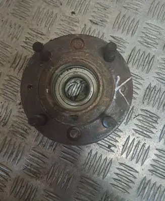 Mitsubishi Space Star Rear wheel hub