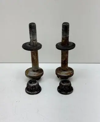 Volvo XC60 Rear suspension camber bolt 