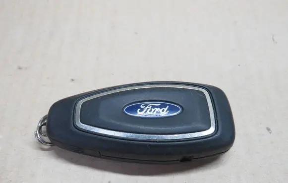 Ford Kuga II Ignition key/card 7S7T15K601ED