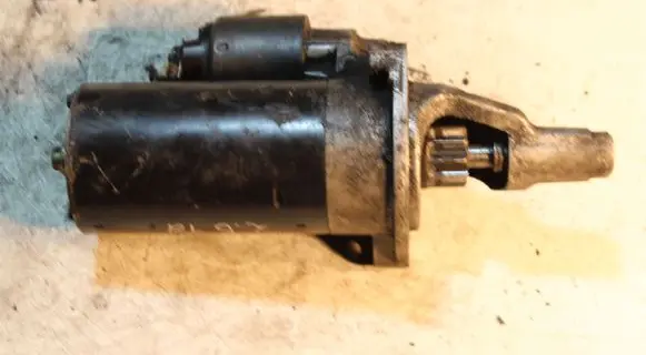 Audi A6 S6 C5 4B Starter motor 059911023H 0001109021