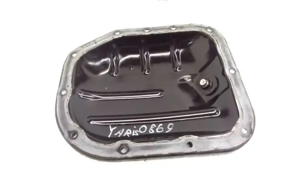 Toyota Yaris Oil sump
