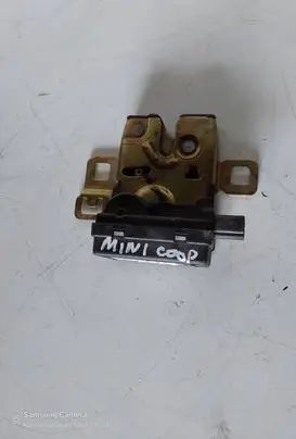 Mini One - Cooper R50 - 53 Tailgate/trunk/boot lock/catch/latch