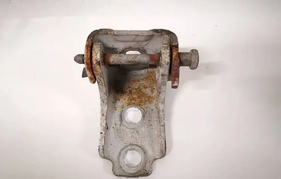 Citroen C3 Front door upper hinge 
