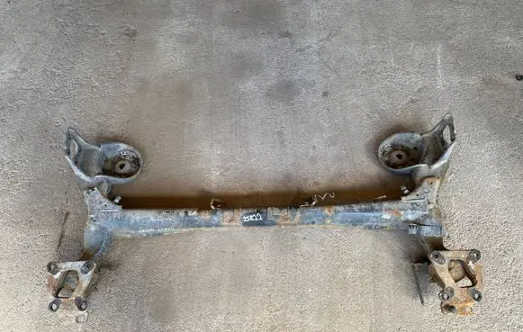 Citroen C4 Grand Picasso Rear axle beam 