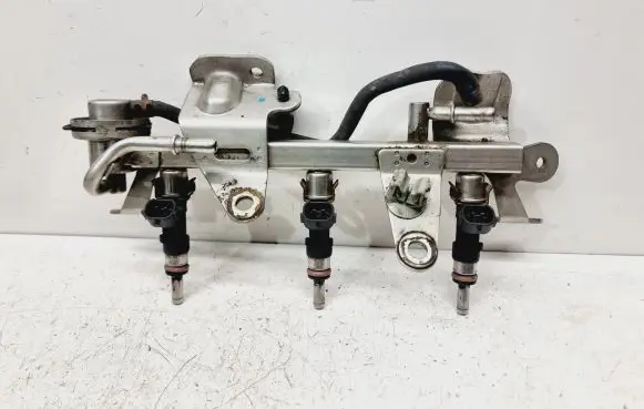 Dacia Sandero Fuel injectors set 175201470R 166008740R