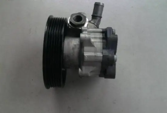Maserati Levante Power steering pump 670034747 7695955155 326403