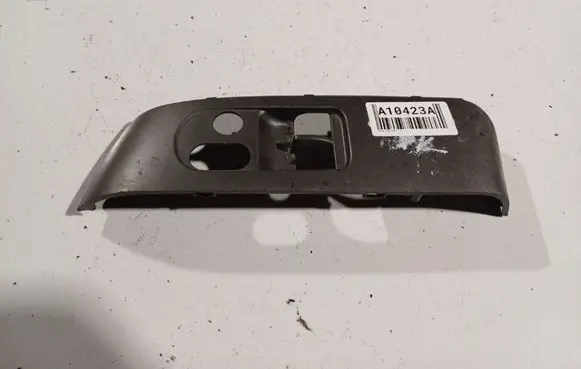 Honda Jazz Front door window switch trim 83543SAAG010M1 83543-SAA-G010-M1