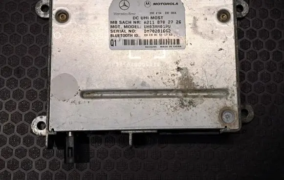 Mercedes-Benz E W211 Bluetooth control unit module A2118702726